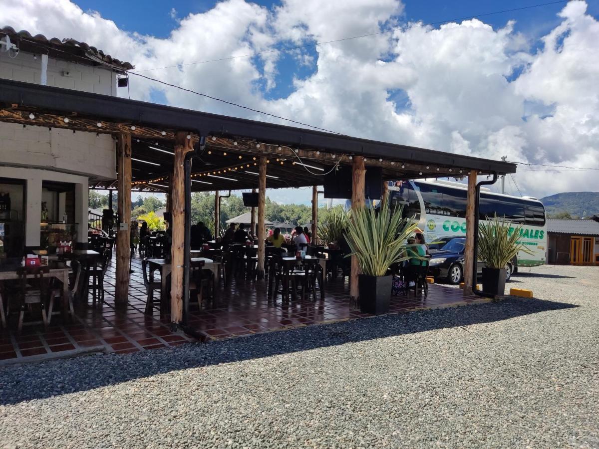 Hotel Aguas Abiertas Guatapé 外观 照片
