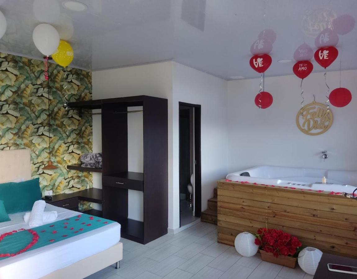 Hotel Aguas Abiertas Guatapé 外观 照片