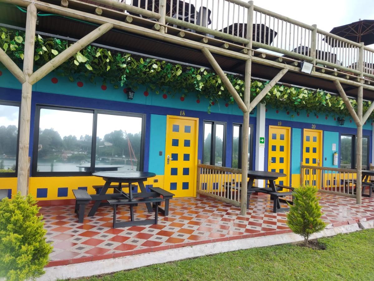 Hotel Aguas Abiertas Guatapé 外观 照片