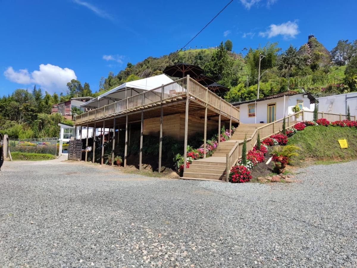 Hotel Aguas Abiertas Guatapé 外观 照片